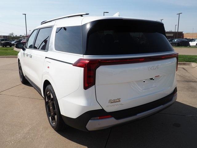 new 2025 Kia Carnival car, priced at $43,195