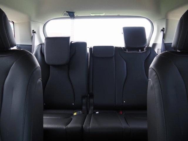 new 2025 Kia Carnival car, priced at $43,195