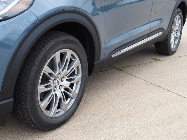 new 2025 Ford Explorer car, priced at $48,222
