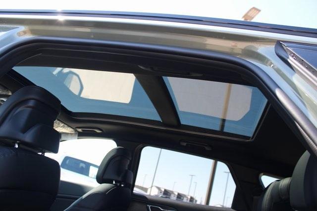 new 2025 Kia Sportage car, priced at $35,360