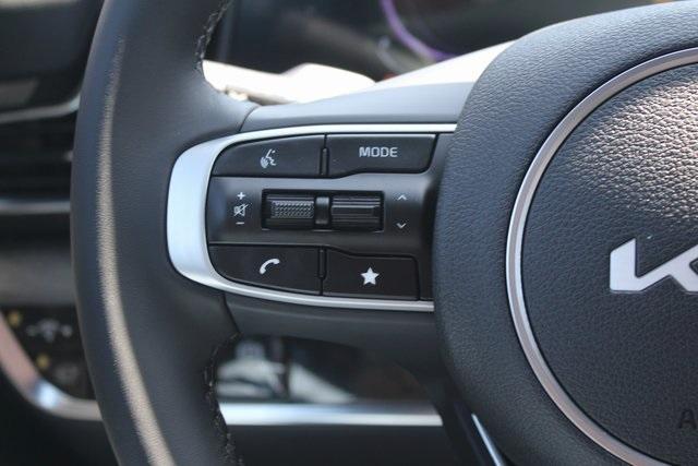 new 2025 Kia Sportage car, priced at $35,360