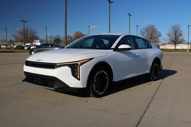 new 2025 Kia K4 car, priced at $25,540