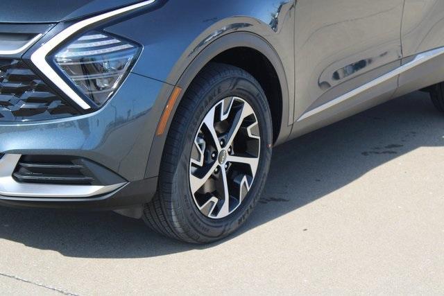 new 2025 Kia Sportage Hybrid car, priced at $35,880