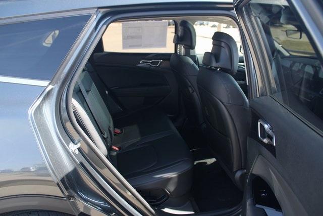 new 2025 Kia Sportage Hybrid car, priced at $35,880