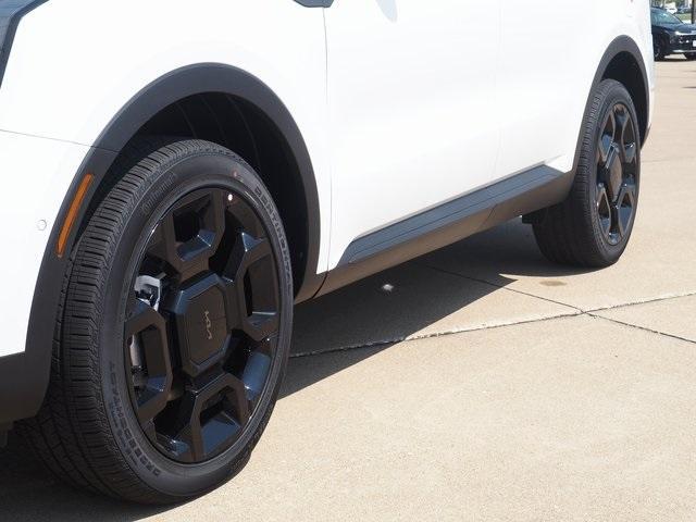 new 2025 Kia Sorento car, priced at $48,555