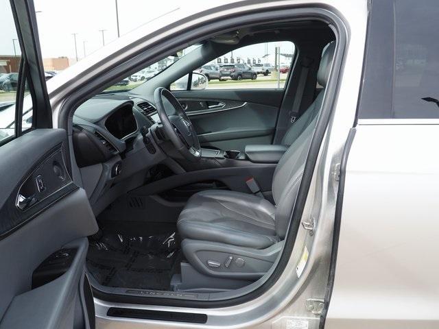 used 2019 Lincoln Nautilus car, priced at $22,333