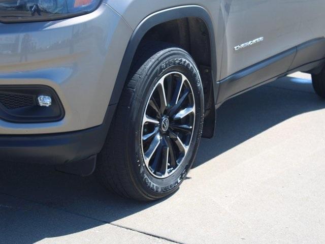 used 2019 Jeep Cherokee car, priced at $22,850