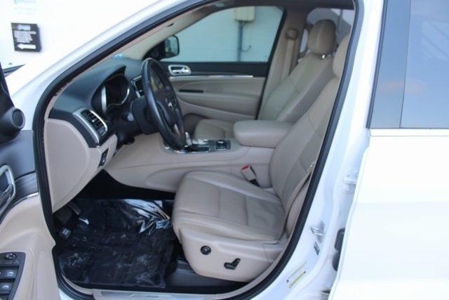 used 2021 Jeep Grand Cherokee car, priced at $25,885