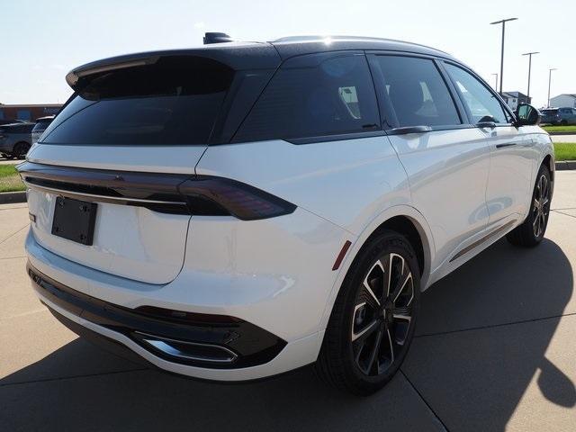 new 2025 Lincoln Nautilus car, priced at $64,208