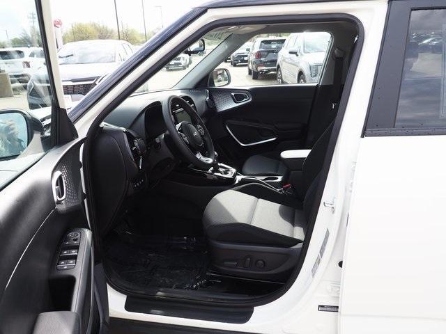 new 2025 Kia Soul car, priced at $24,905