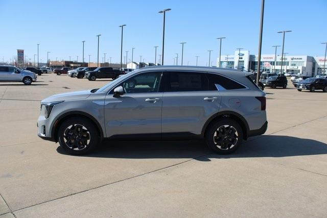 new 2025 Kia Sorento car, priced at $40,295