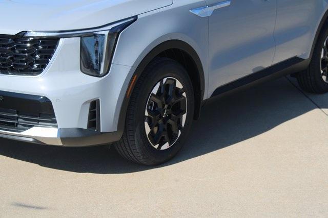 new 2025 Kia Sorento car, priced at $40,295