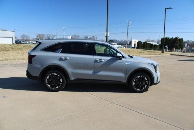 new 2025 Kia Sorento car, priced at $40,295