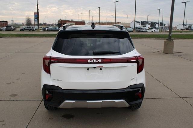 new 2025 Kia Seltos car, priced at $28,550