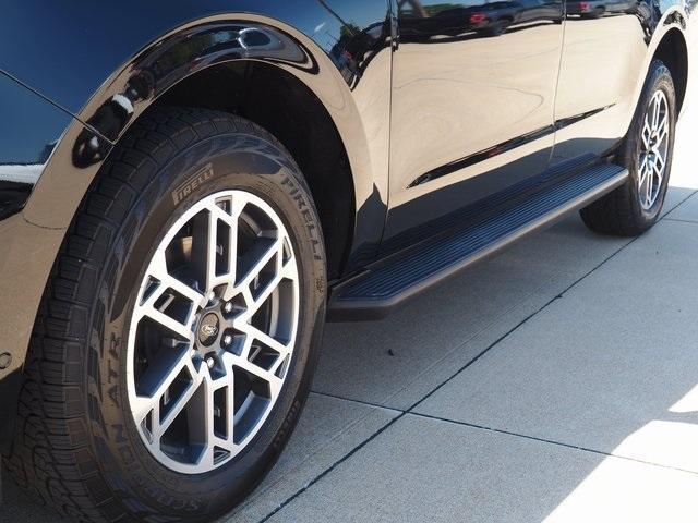 new 2025 Ford Expedition Max car, priced at $73,754