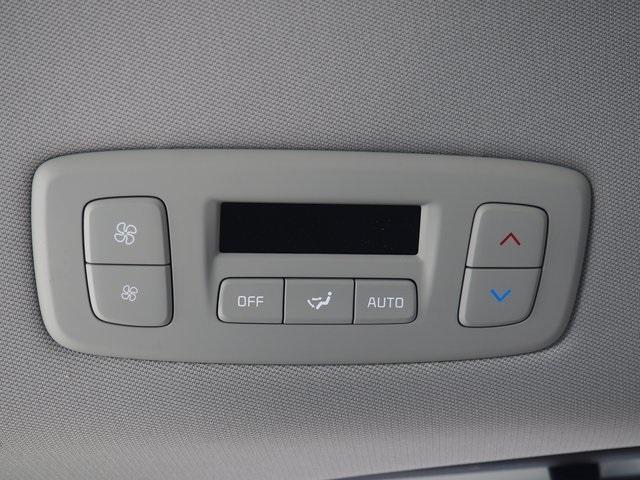 new 2025 Kia Carnival car, priced at $43,570