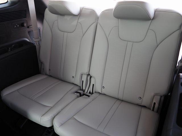new 2025 Kia Sorento Hybrid car, priced at $44,360
