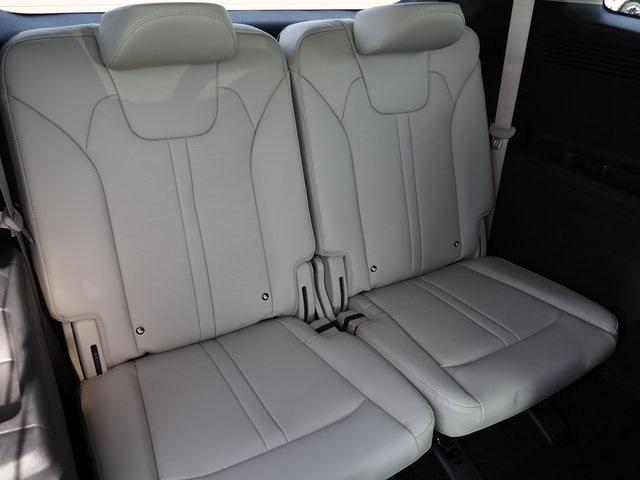new 2025 Kia Sorento Hybrid car, priced at $44,360