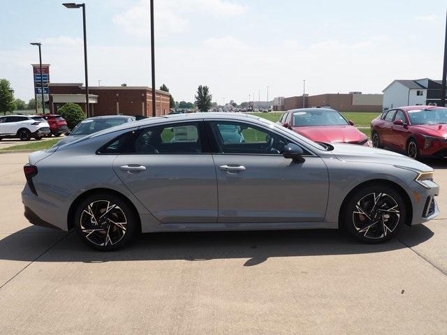 new 2025 Kia K5 car, priced at $33,645