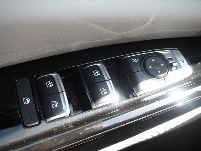 used 2024 Kia Carnival car, priced at $43,885