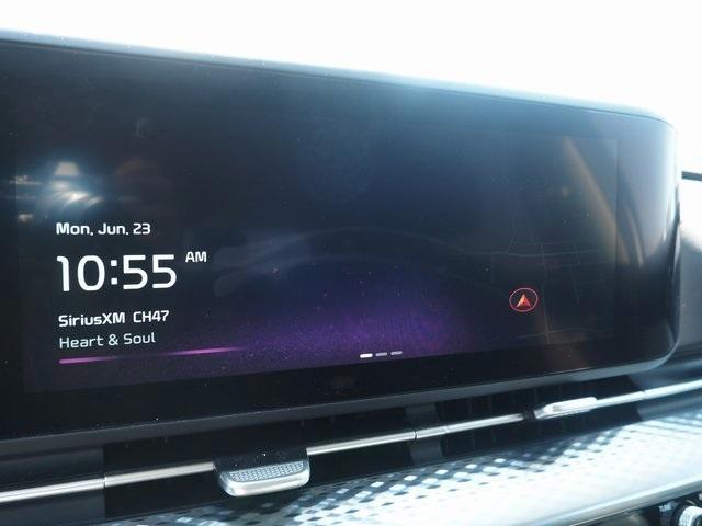 used 2024 Kia Carnival car, priced at $43,885