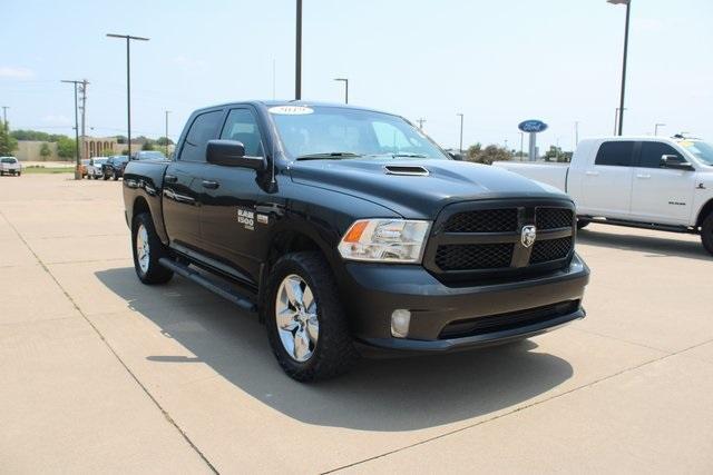 used 2019 Ram 1500 Classic car, priced at $25,885