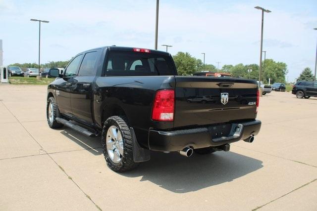 used 2019 Ram 1500 Classic car, priced at $25,885