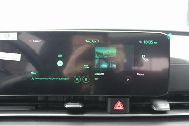 new 2025 Kia Carnival car, priced at $48,095