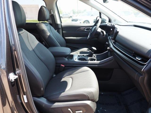 new 2026 Kia Carnival car, priced at $48,820
