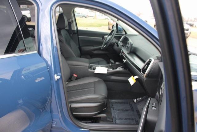new 2025 Kia Sorento car, priced at $40,020