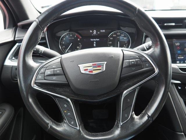 used 2020 Cadillac XT5 car, priced at $27,500