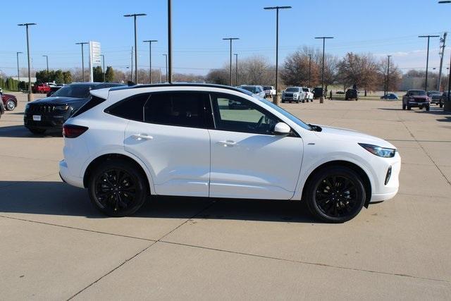 new 2025 Ford Escape car, priced at $39,865