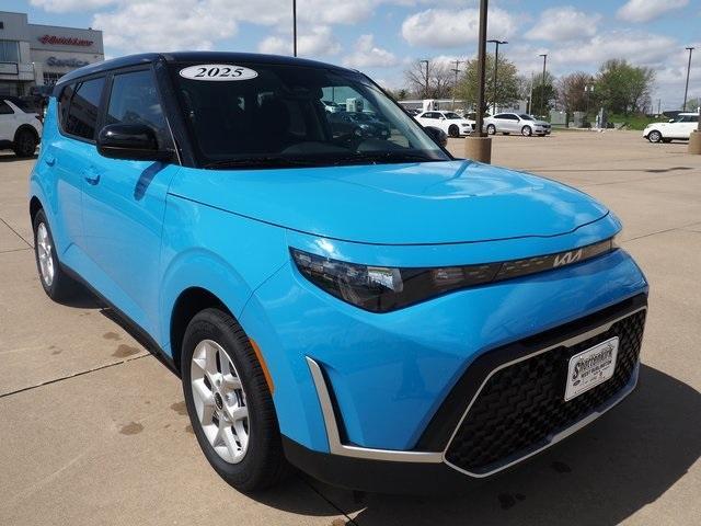 new 2025 Kia Soul car, priced at $24,905