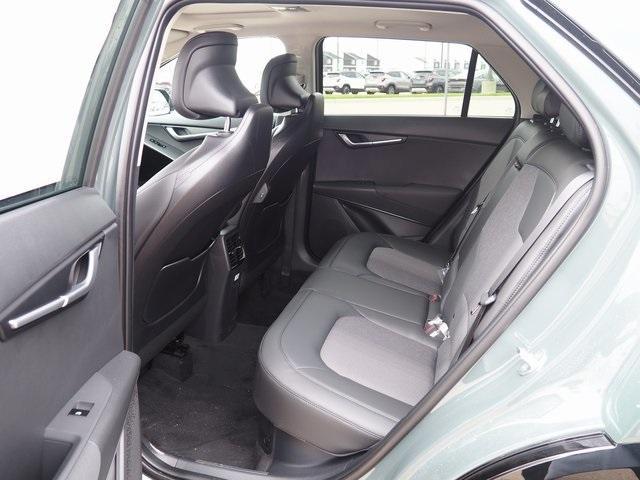 new 2025 Kia Niro car, priced at $34,065