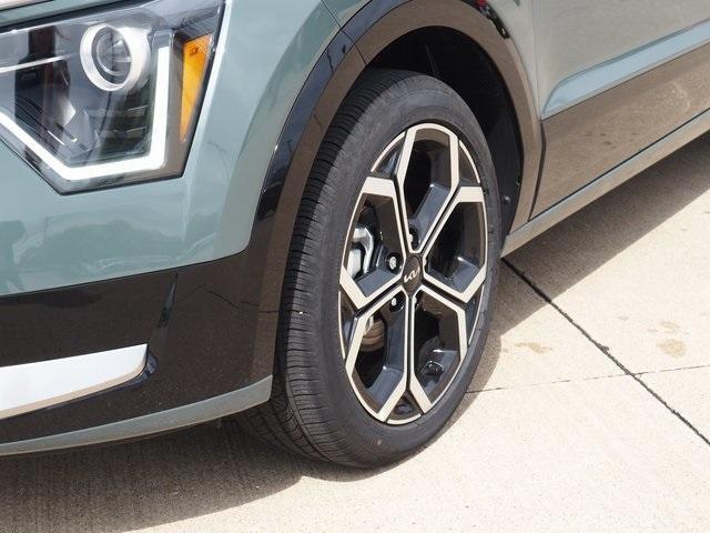 new 2025 Kia Niro car, priced at $34,065