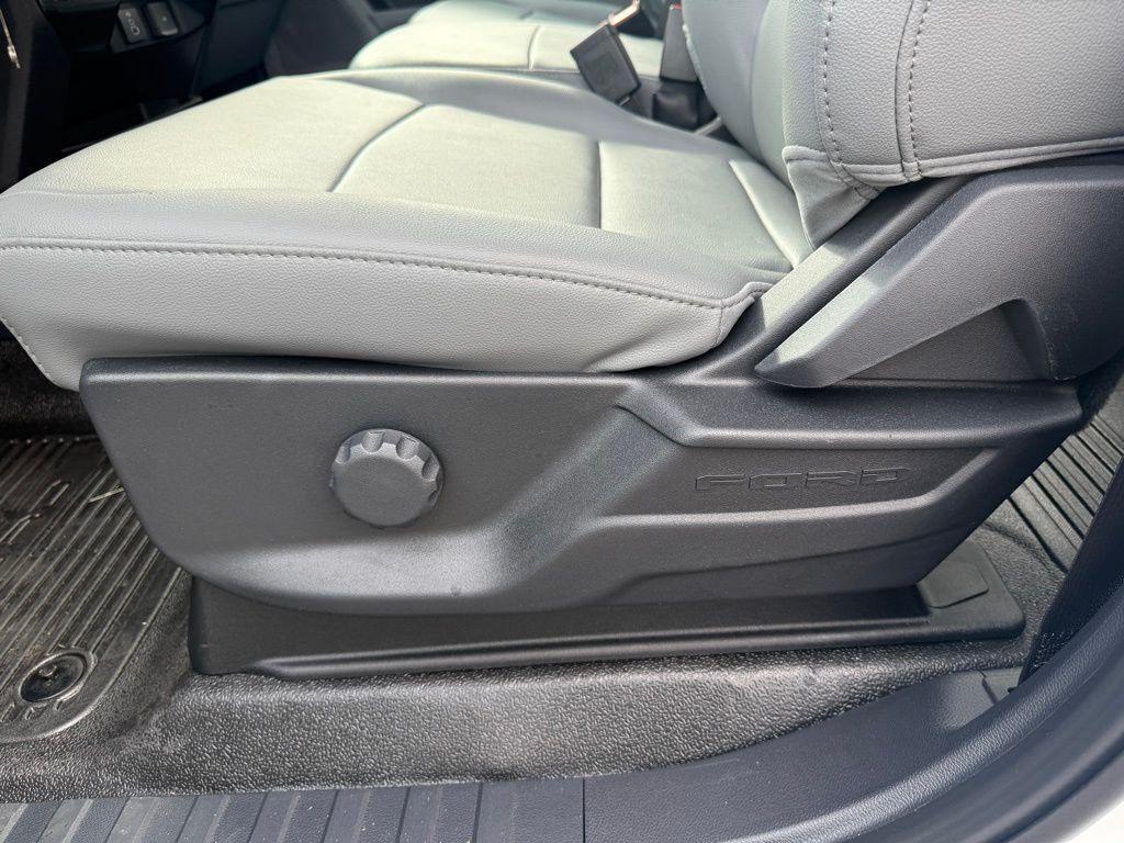 new 2026 Ford F-350 car, priced at $69,399