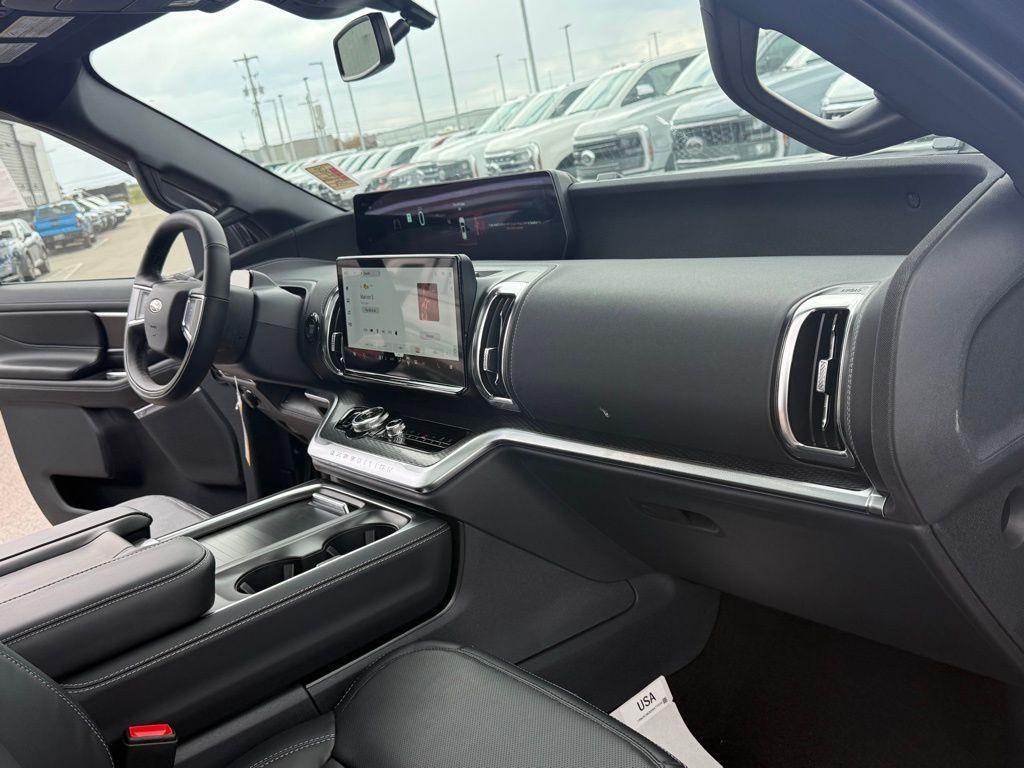 new 2025 Ford Expedition Max car, priced at $84,141