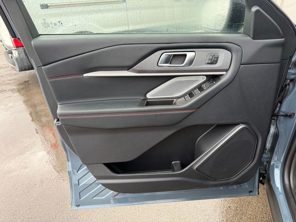 new 2025 Ford Explorer car, priced at $56,489