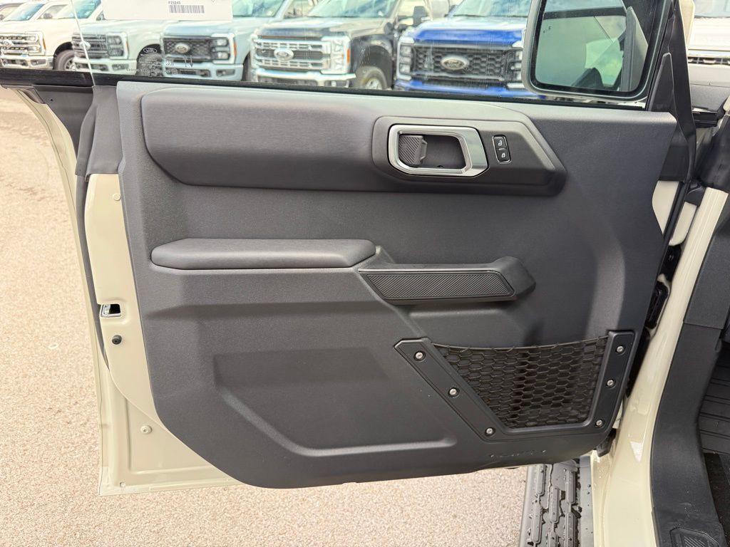 new 2025 Ford Bronco car, priced at $52,711