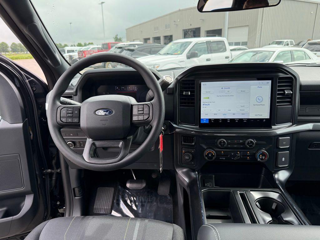 new 2025 Ford F-150 car, priced at $43,722