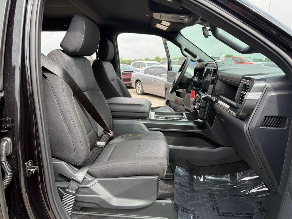 new 2025 Ford F-150 car, priced at $43,722