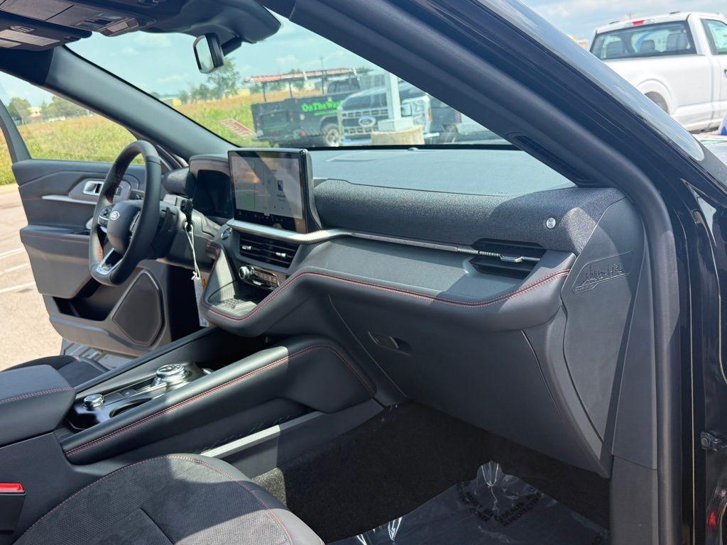 new 2025 Ford Explorer car, priced at $56,022