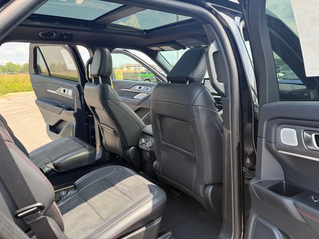 new 2025 Ford Explorer car, priced at $56,022