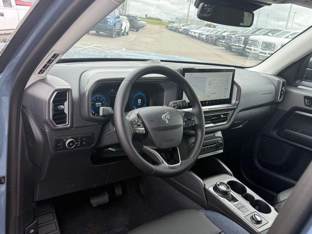 new 2025 Ford Bronco Sport car, priced at $35,677