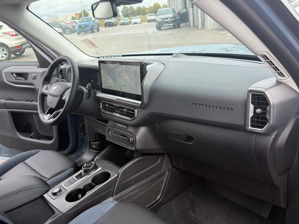 new 2025 Ford Bronco Sport car, priced at $35,677