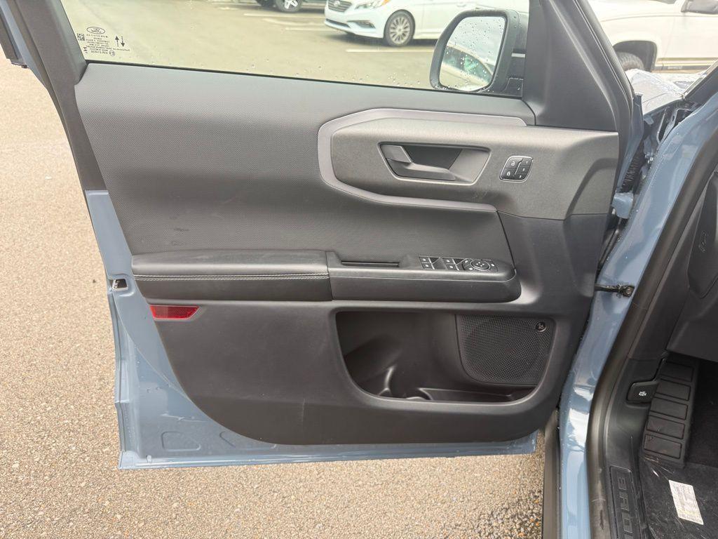 new 2025 Ford Bronco Sport car, priced at $35,677