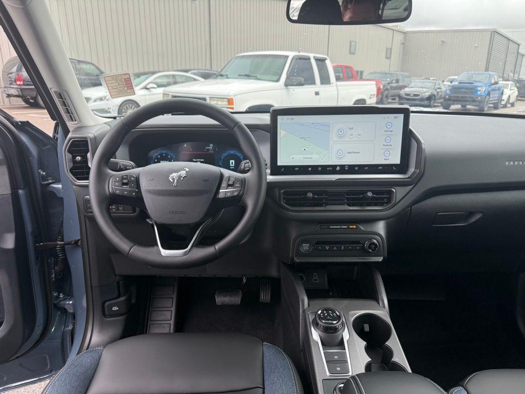 new 2025 Ford Bronco Sport car, priced at $35,677