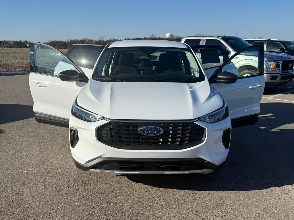 new 2025 Ford Escape car, priced at $27,584