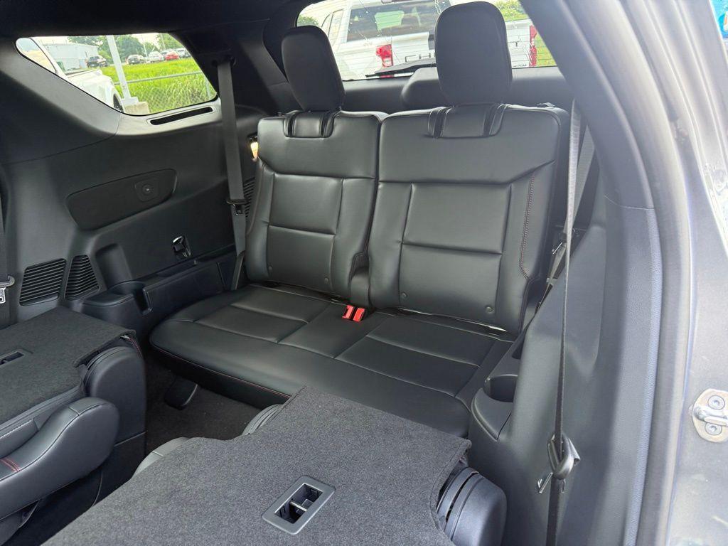new 2025 Ford Explorer car, priced at $55,780