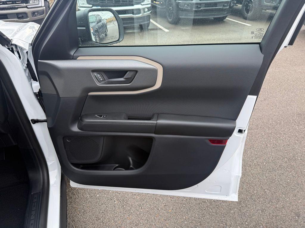 new 2025 Ford Bronco Sport car, priced at $27,995